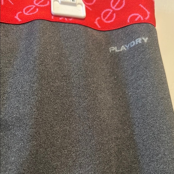 Reebok Gray and Red Leggings Athletic Fit - Picture 6 of 10